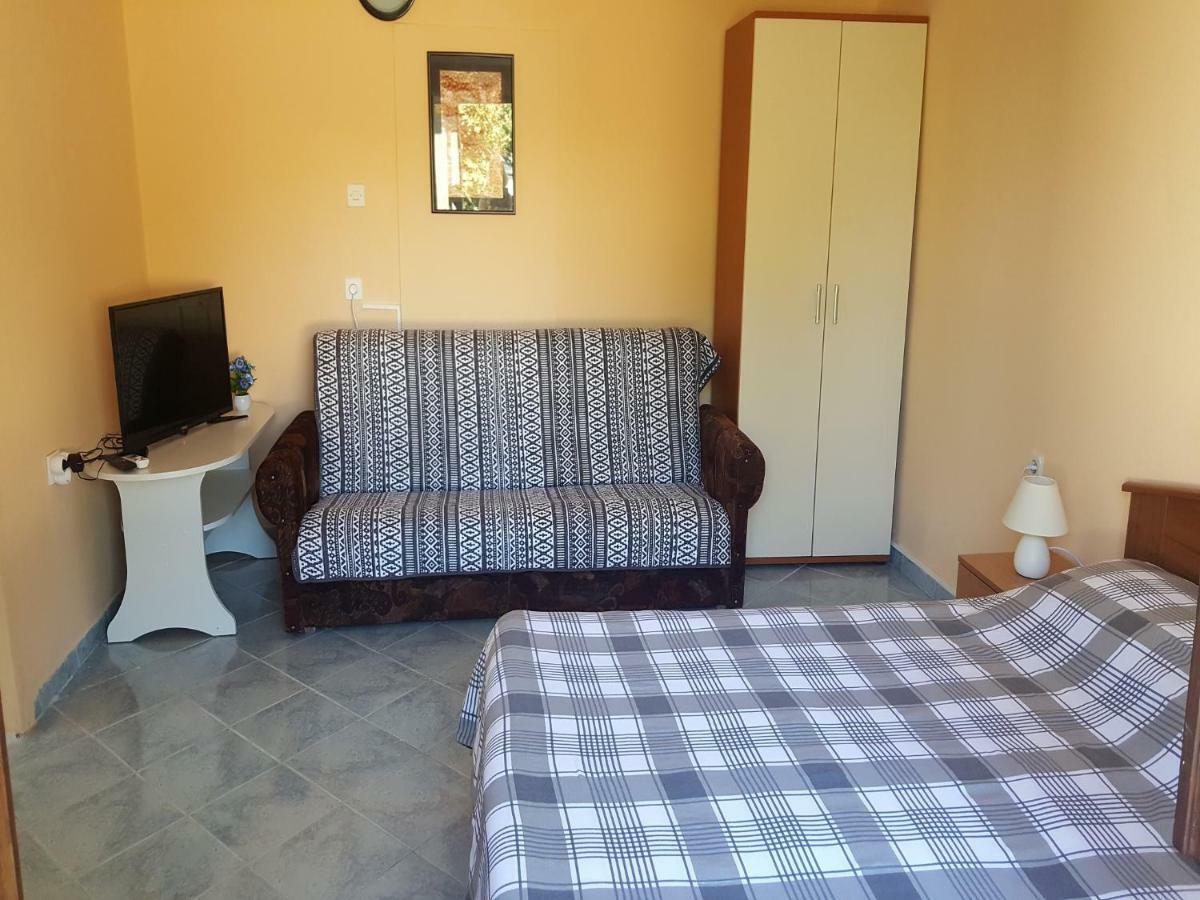 Apartment Silvija Ližnjan 外观 照片